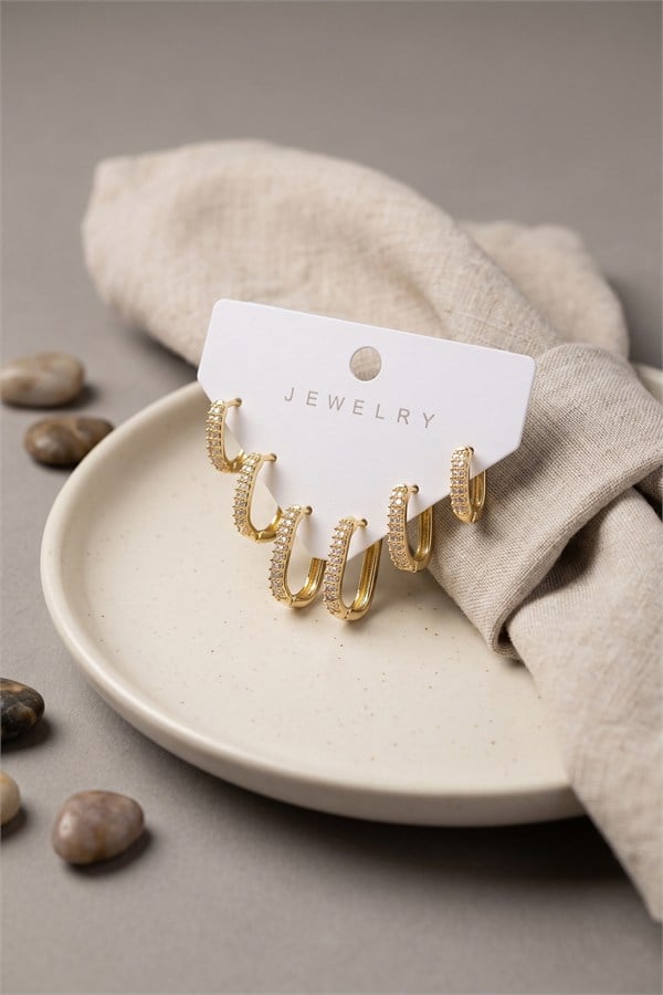 Gold Renk Zirkon Taşlı Pirinç Oval Kare Model Kadın Küpe Seti TG27BKP12173